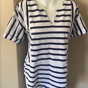 Old Navy stripped women’s top. Size M
